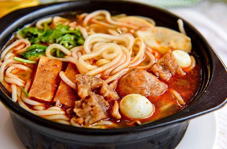 砂锅土豆粉制作教学