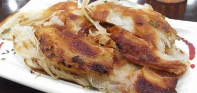 千层饼制作教学现场