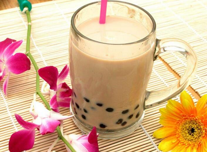 珍珠奶茶制作现场