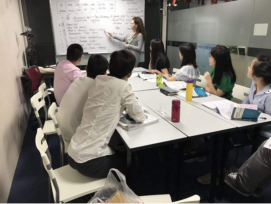 俄语情境教学实景