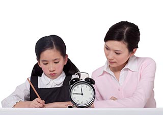 青少年成长关键期：科学应对孩子说谎行为指南