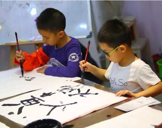书法教学现场