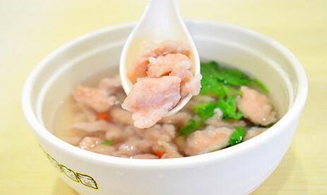 瘦肉丸制作教学现场