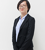 上海容大职业_何弘婧