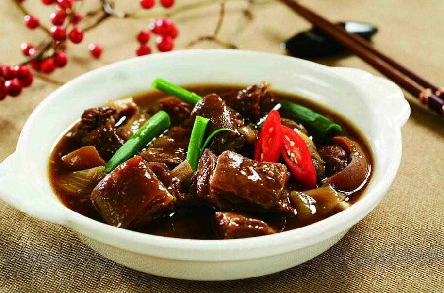 藏书羊肉制作过程