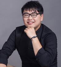 武汉维欧艺术教师_lidara