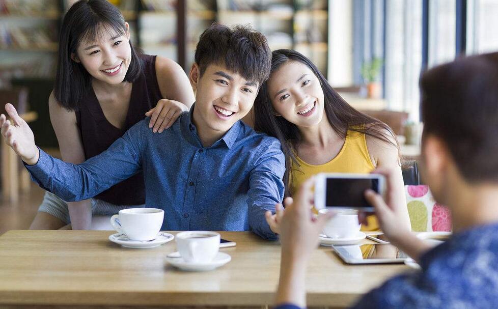 韩语课程互动教学场景