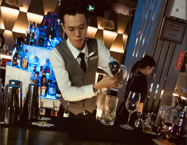 调酒师实操教学