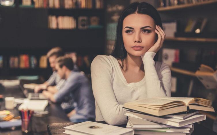 英国大学雅思成绩要求对比