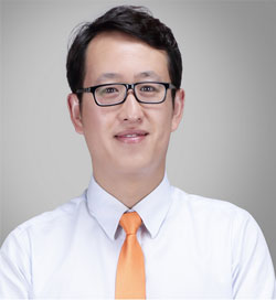 李文佳