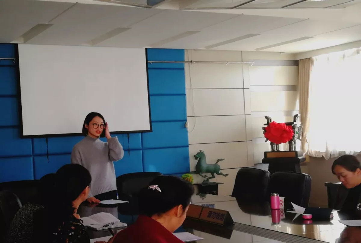中育贝拉国际高中课程体系