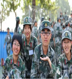 辅导员杜老师