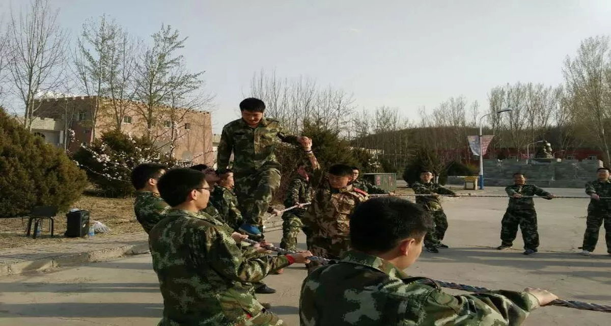 军事训练场景