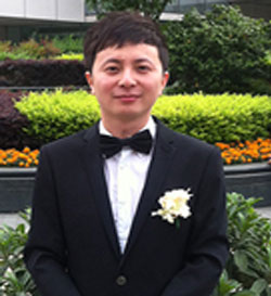 谭毅 谭毅