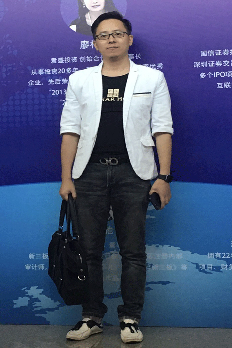  济南奥德曼夏令营_张笑天老师