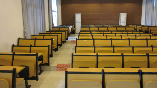 广州新时代学校教室