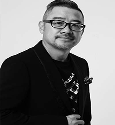 時尚服裝學(xué)院_劉勇老師