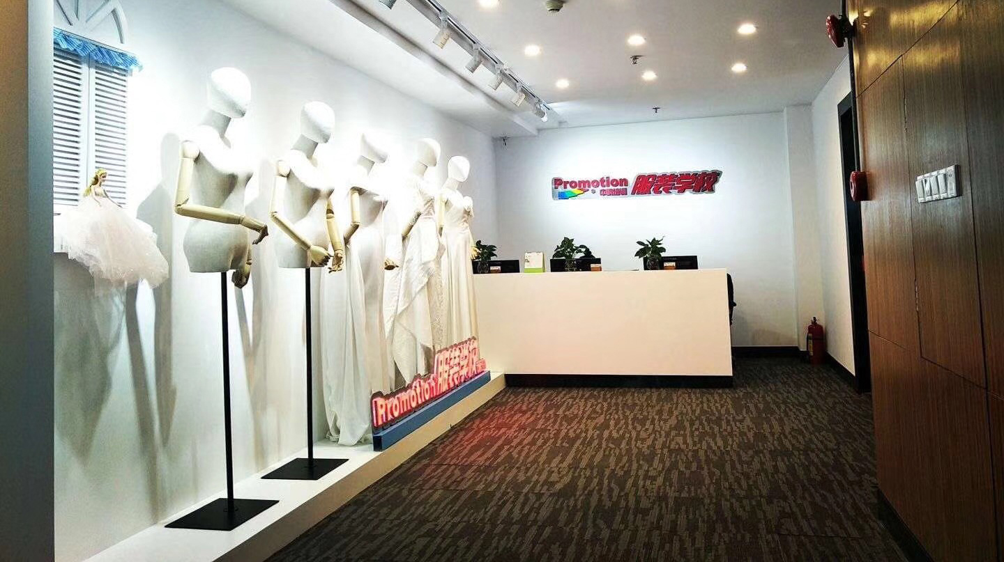 服装设计实训课堂
