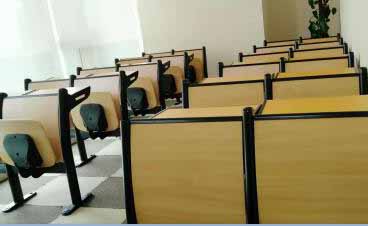 炎裔留学学校教室