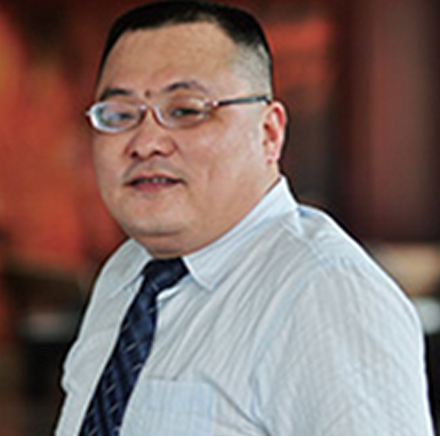 陽(yáng)光喔作文研究院院長(zhǎng)文友誼