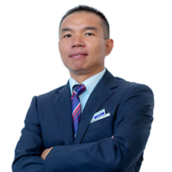 彭桂华后勤副校长