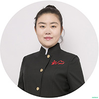 李依洋