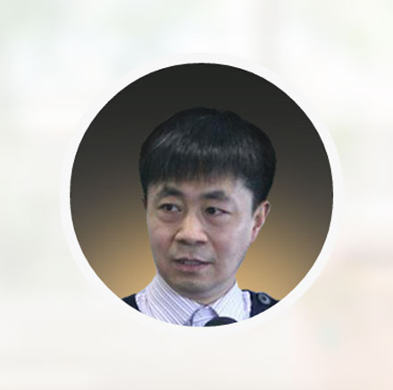 学威华东师范大学教授—易教授