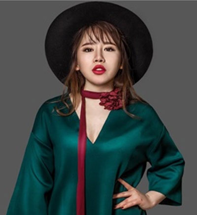 杨柳化妆形象设计艺术学校盛莎老