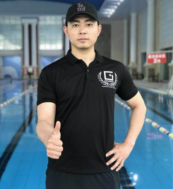 黄金时代老师_张欣
