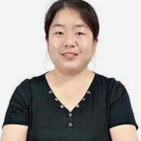 王妍