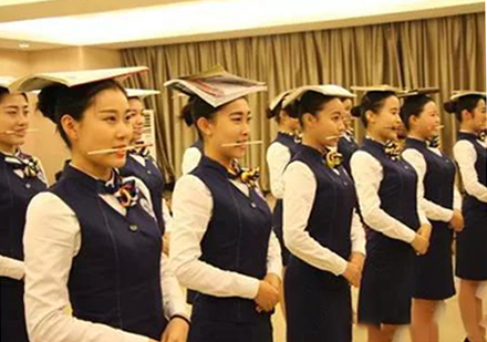 国际航空服务人才培养新模式解析