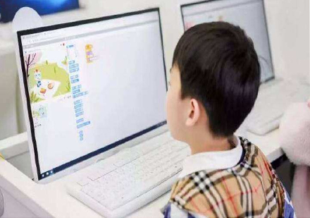 少儿编程启蒙关键期深度解析