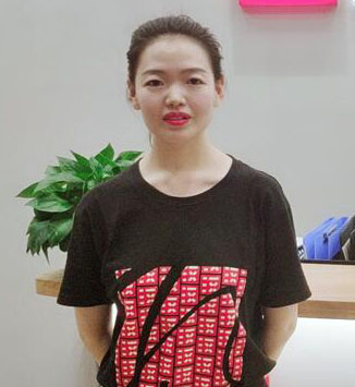 李佳燕老师