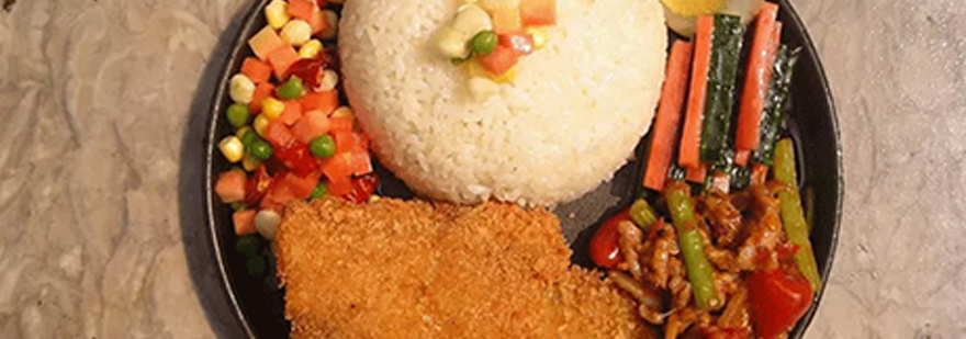 黄金鸡排饭成品展示