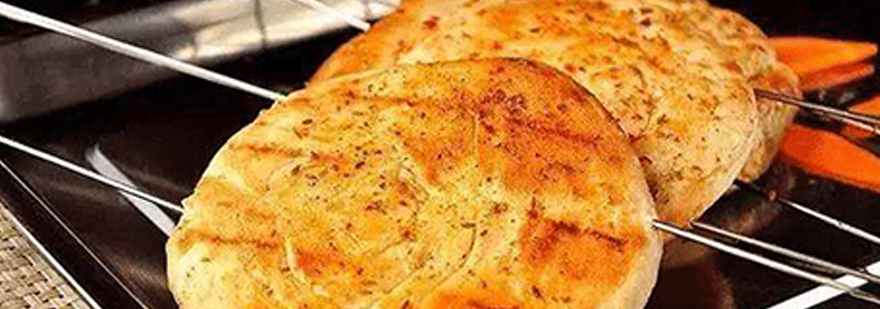 烤饼制作教学现场