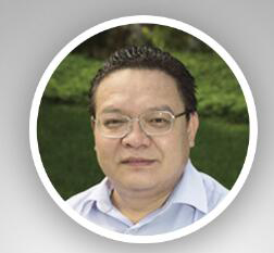厦门新与成商学院_周施恩