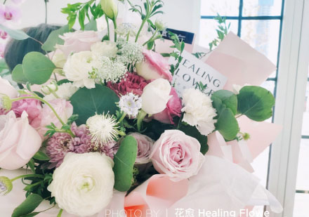 天津花愈HealingFlower花艺课程：当永恒桔梗邂逅神秘洋水仙