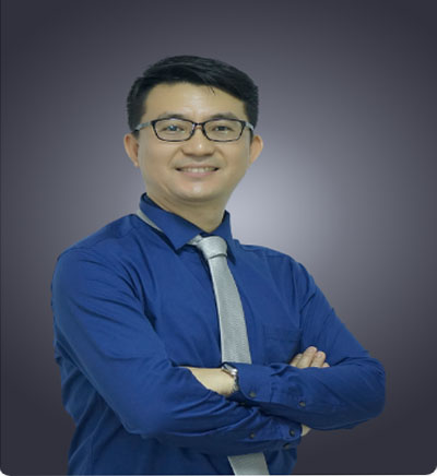一比三教育老师-冯老师