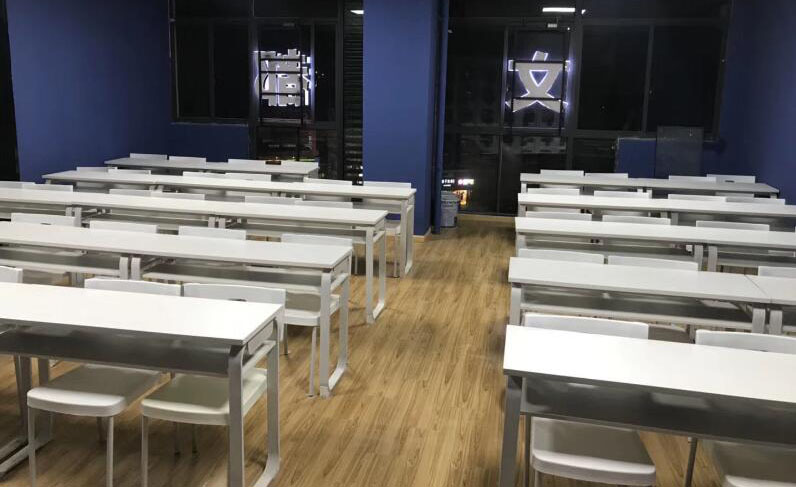 学校一室