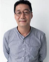 总校长  师立新