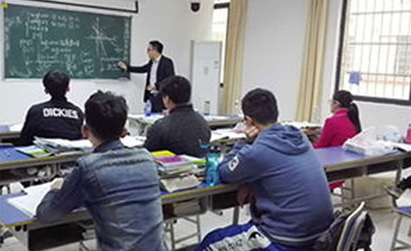 湘潭学成教育