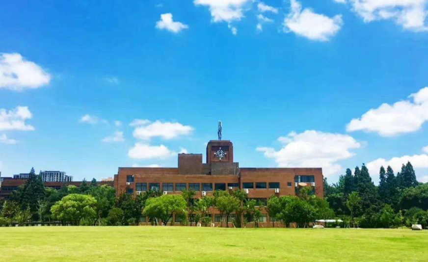 学校环境