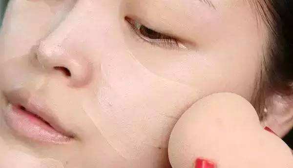 定妆喷雾使用技巧
