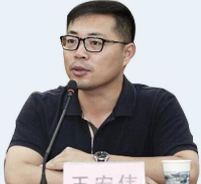 美华教育_王宏伟老师
