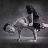 龍之育老师
