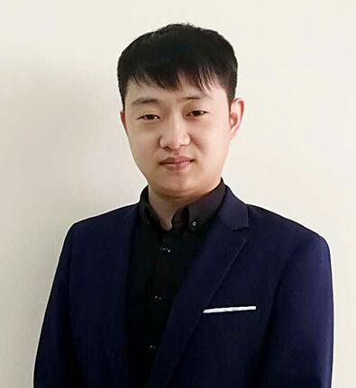 梁思鹏老师