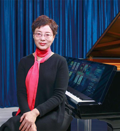 周温玉 Wenyu Zhou