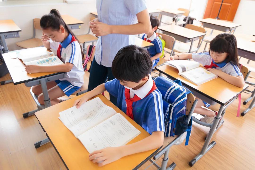 KET课程学习场景