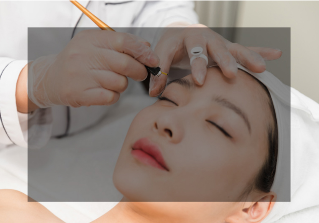 现代美妆技术深度解析：半永久眉核心知识手册
