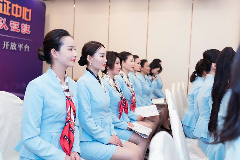 礼仪培训师职业分析